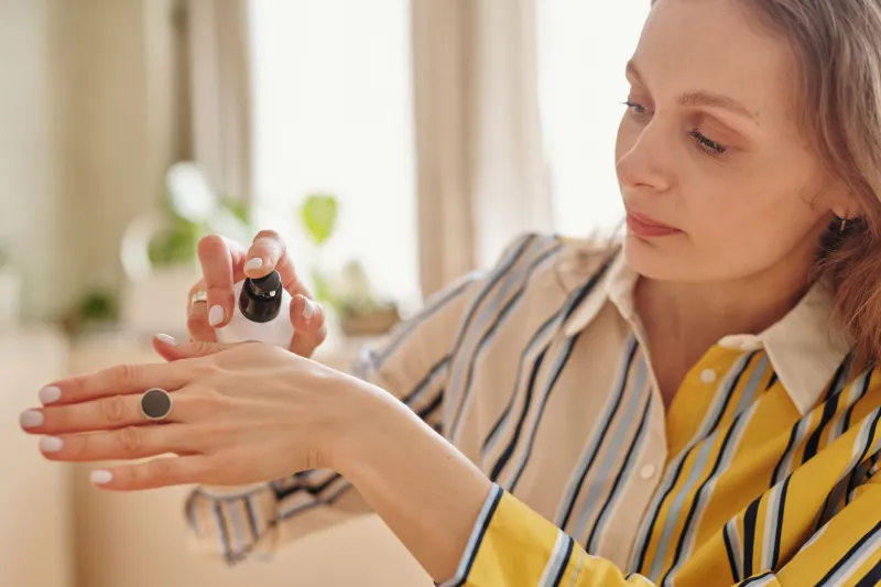 Packaging Built for Everywhere: How the On-the-Go Beauty Routine Is Rewriting Product Design from the Outside In